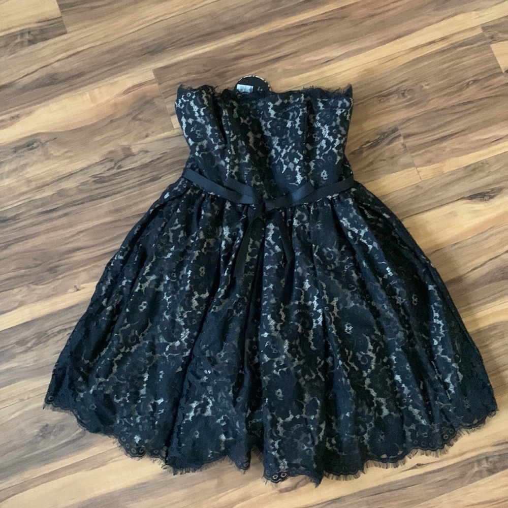 NWT Robert Rodriquez Neiman Marcus for Target Lace Strapless Dress - Picture 4 of 9
